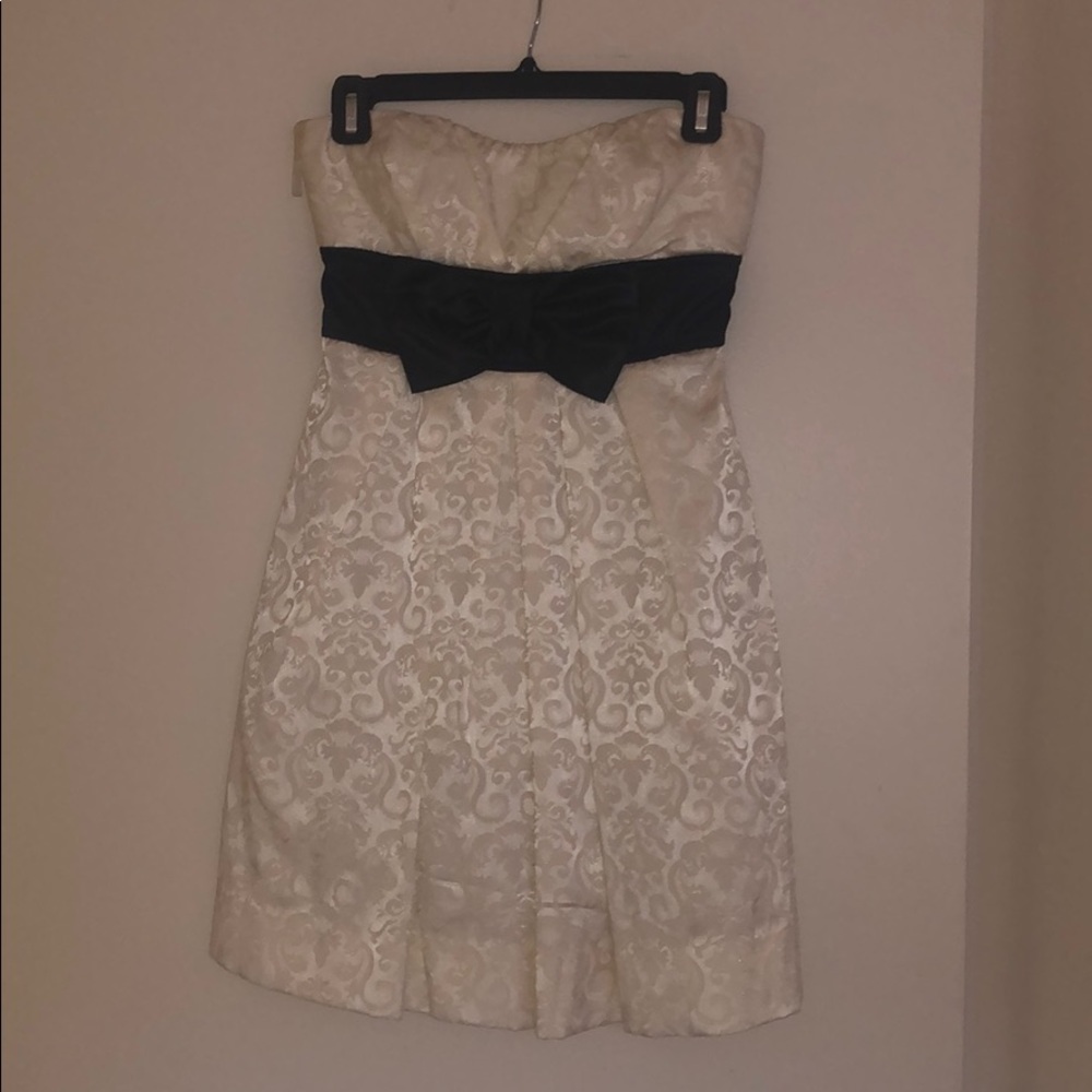 Off white mini dress. Charlotte Russe